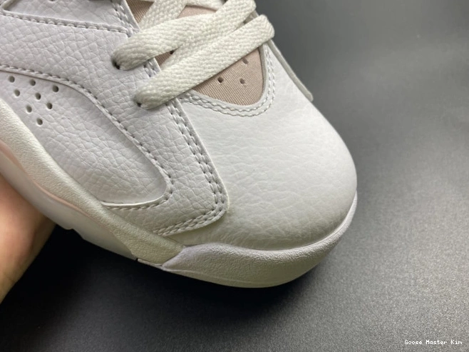 6 (W) DH9696-100 Air Gold Hoops Jordan Retro 0612